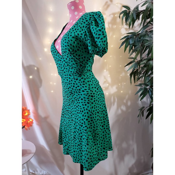 Urban Outfitters • Green Polka Dot Wrap Dress - Picture 6 of 10